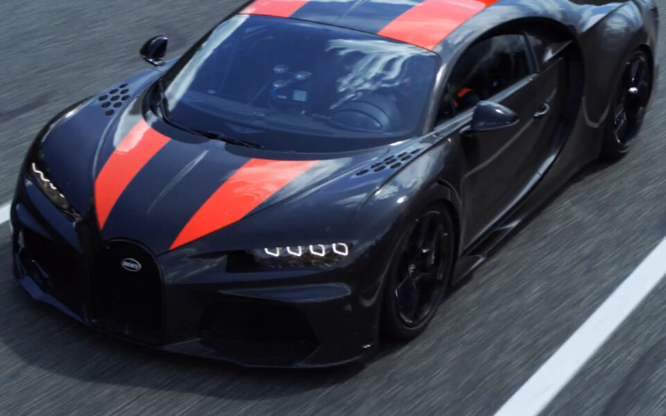 BUGATTI Chiron Breaks Through Magic 300mph Barrier.png